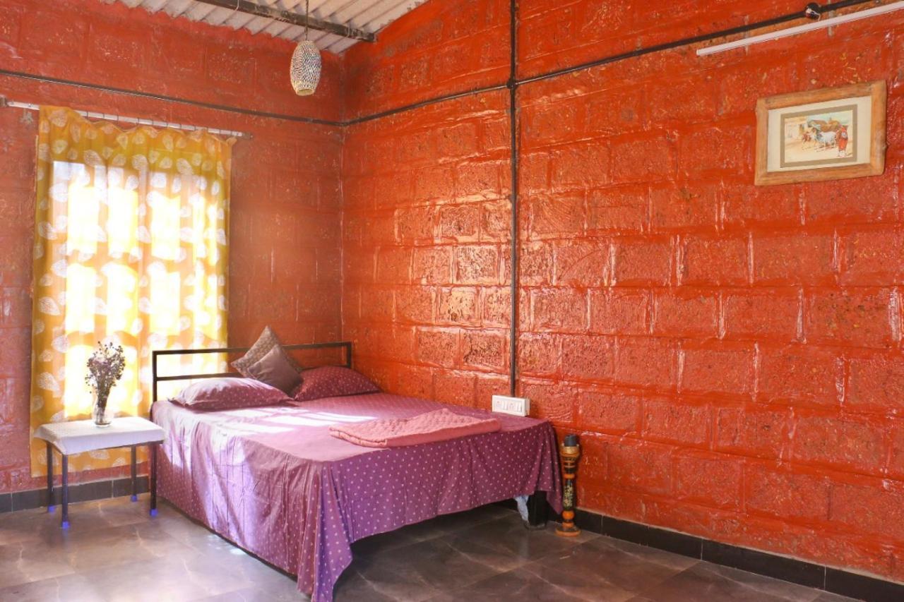Siddhadham - Farm Stay & Wellness Retreat 나식 외부 사진